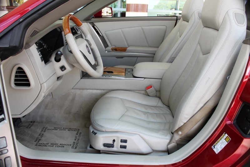 2005 Cadillac XLR - Crimson Pearl