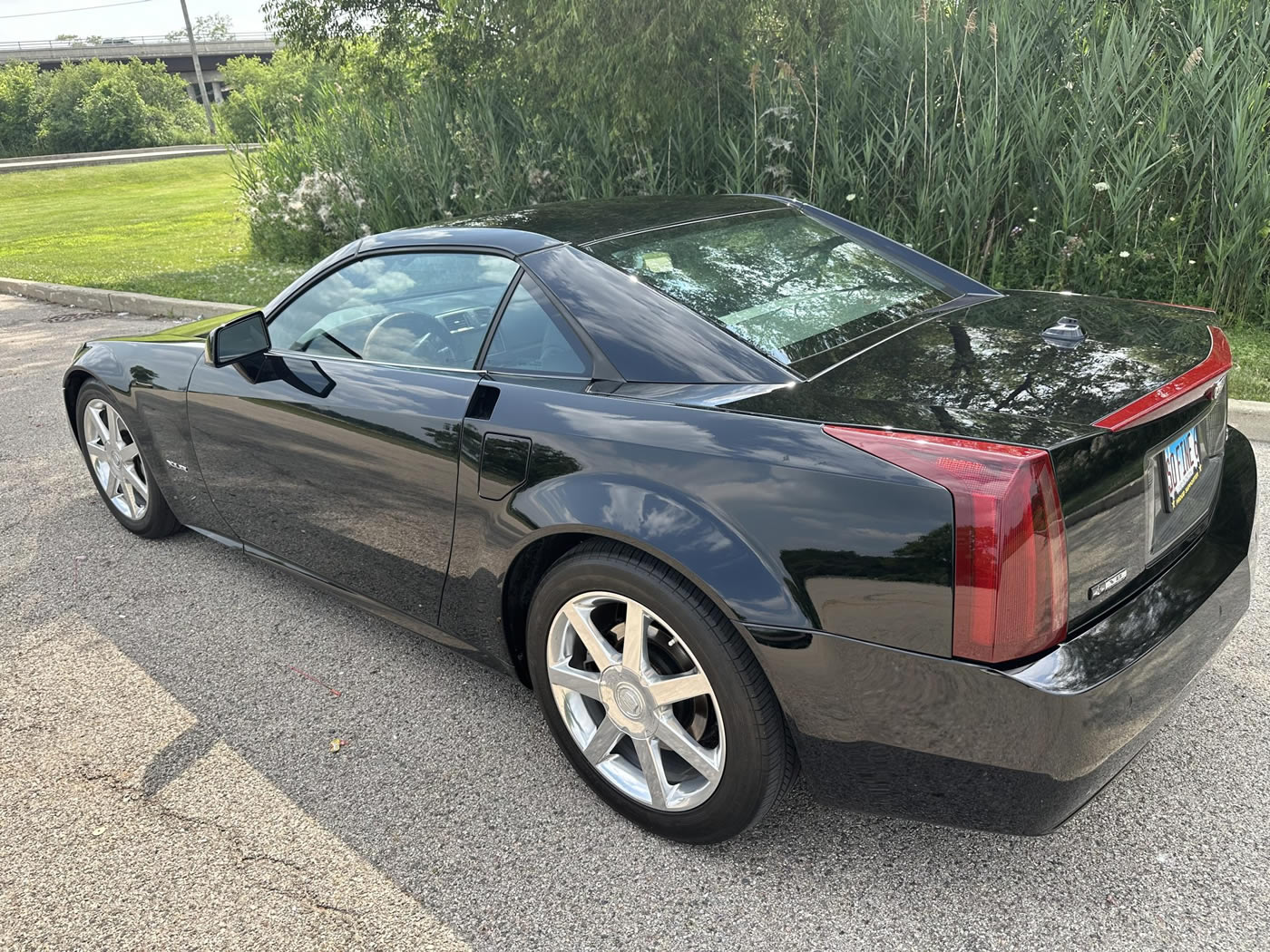 2005 Cadillac XLR in Black Raven