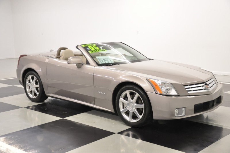 2005 Cadillac XLR in Satin Nickel