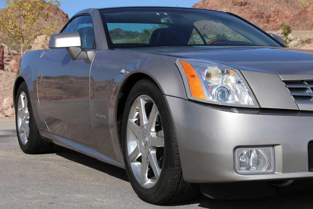 2005 Cadillac XLR - Satin Nickel