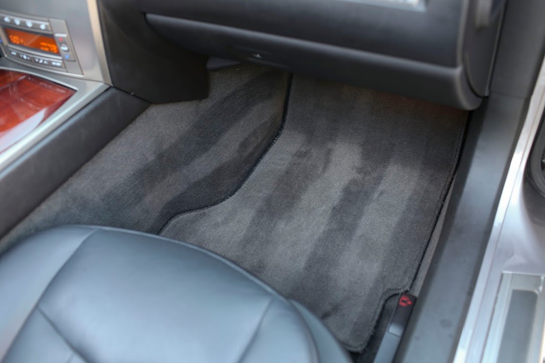 2005 Cadillac XLR - Satin Nickel