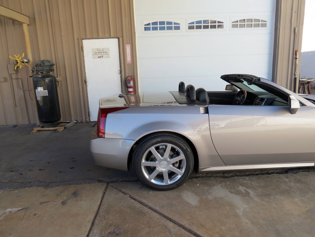 2005 Cadillac XLR - Satin Nickel
