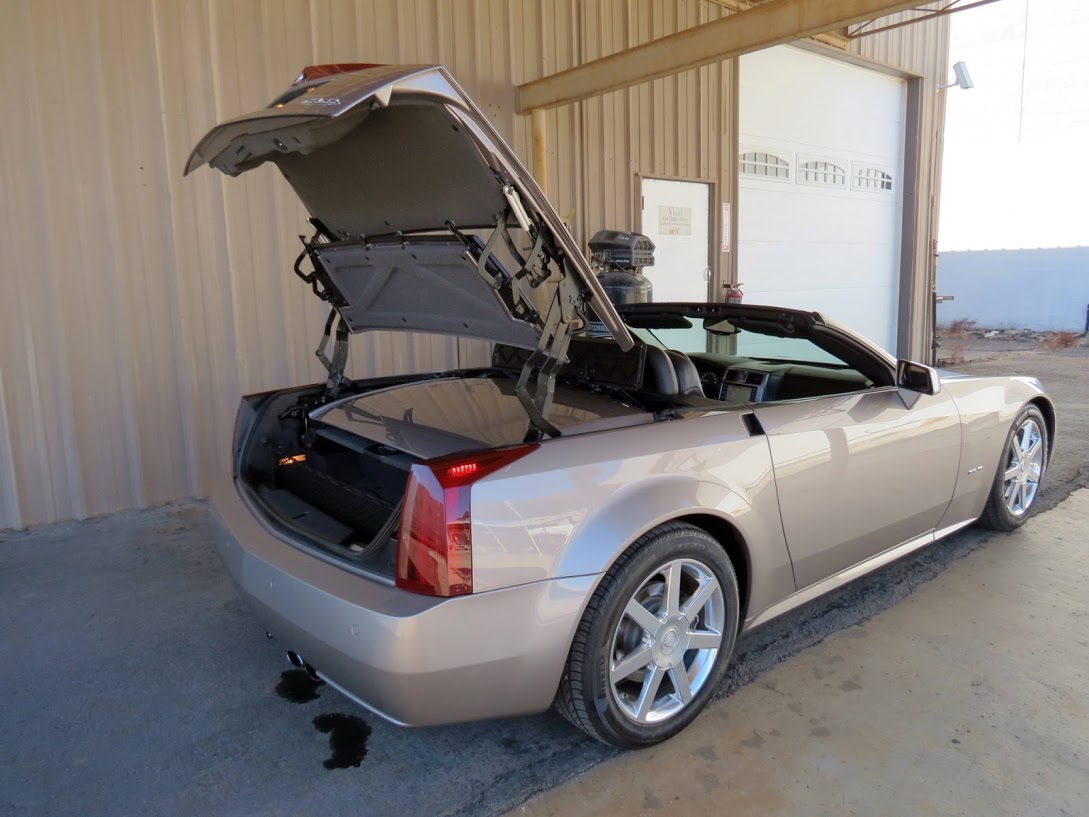 2005 Cadillac XLR - Satin Nickel