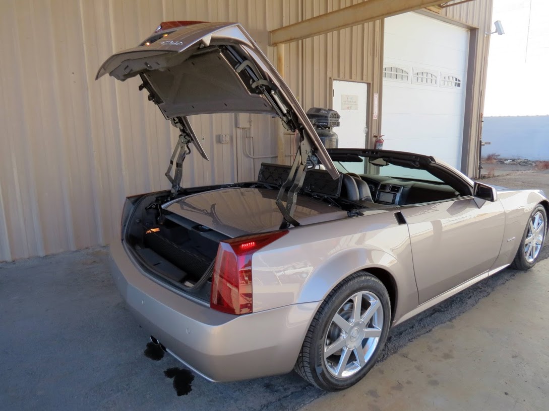 2005 Cadillac XLR - Satin Nickel