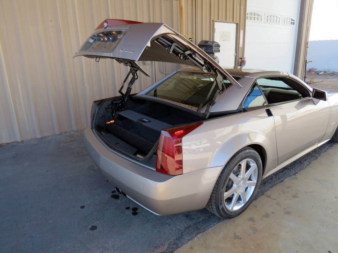 2005 Cadillac XLR - Satin Nickel
