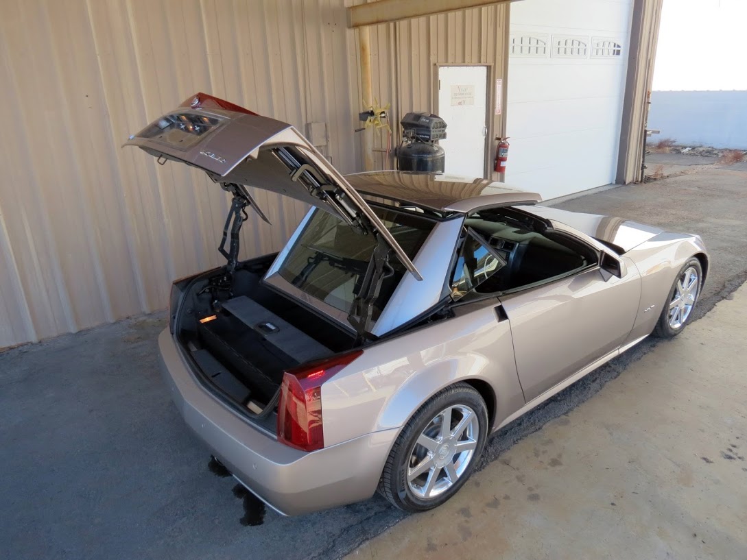 2005 Cadillac XLR - Satin Nickel
