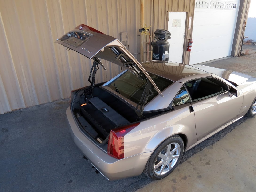 2005 Cadillac XLR - Satin Nickel