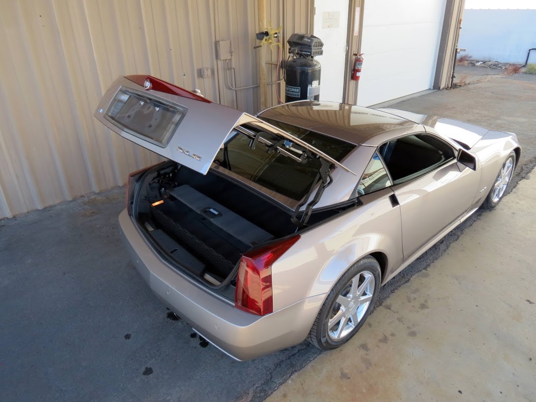 2005 Cadillac XLR - Satin Nickel