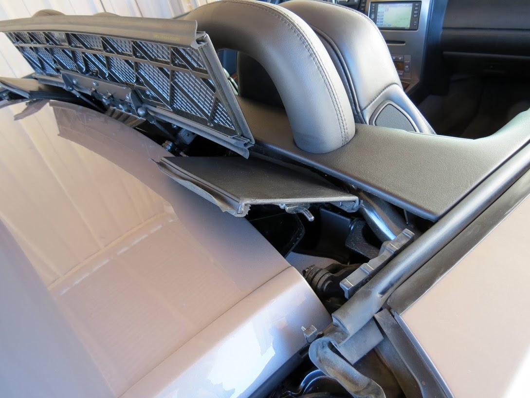 2005 Cadillac XLR - Satin Nickel