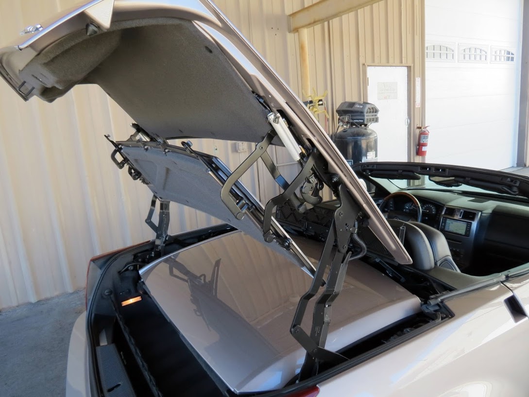 2005 Cadillac XLR - Satin Nickel