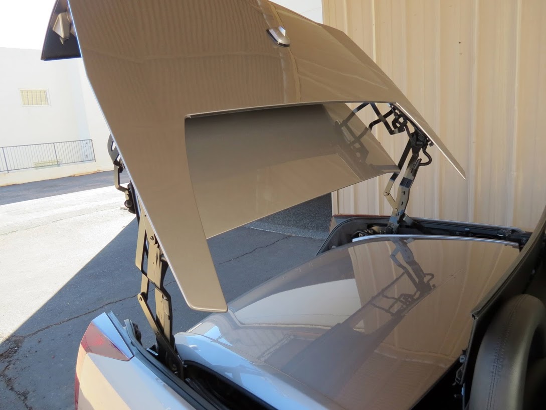 2005 Cadillac XLR - Satin Nickel