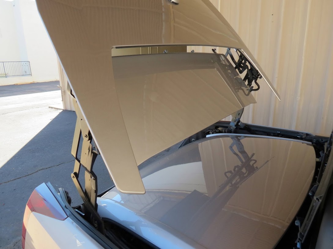 2005 Cadillac XLR - Satin Nickel