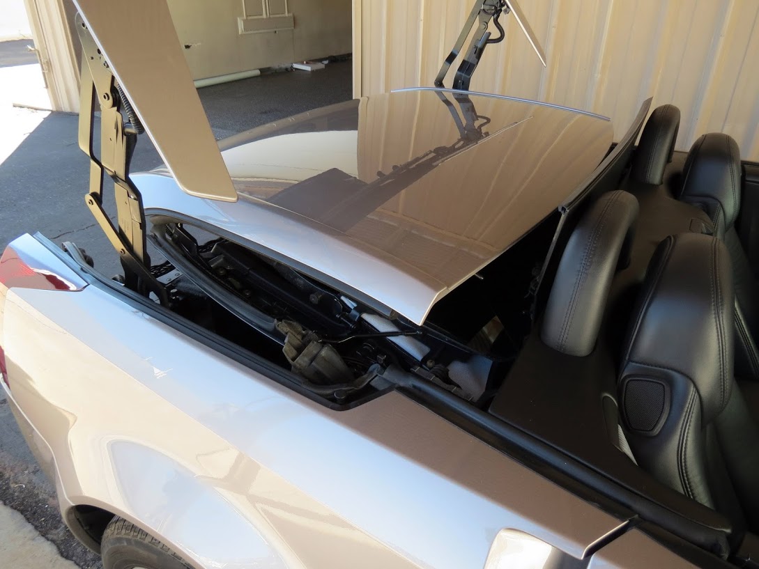 2005 Cadillac XLR - Satin Nickel