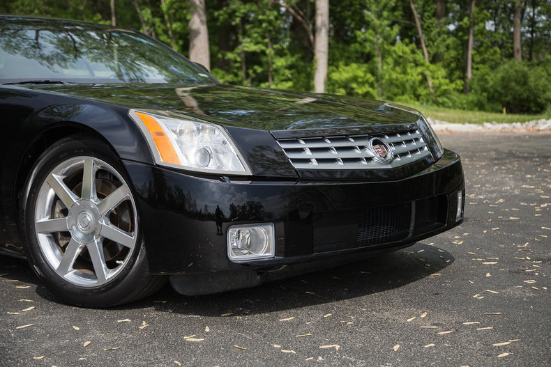 2006 Cadillac XLR - Black Raven