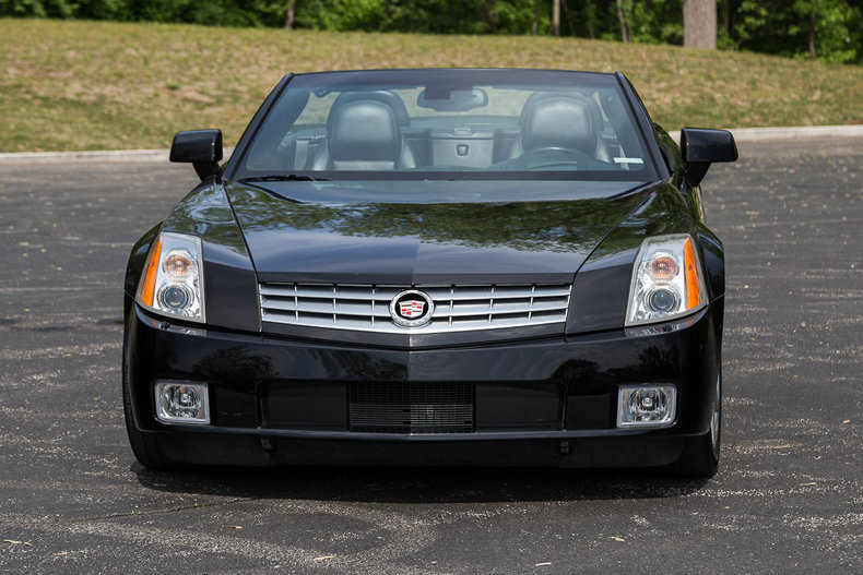 2006 Cadillac XLR - Black Raven