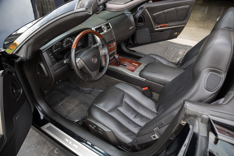 2006 Cadillac XLR - Black Raven