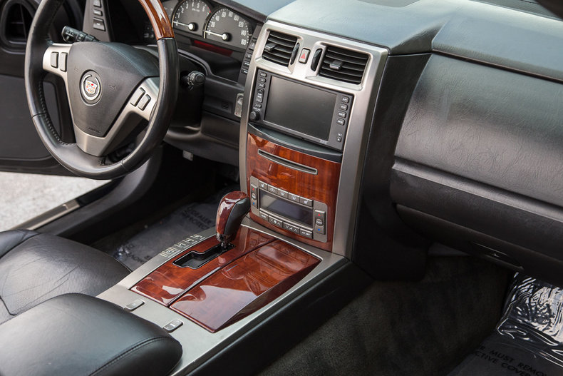 2006 Cadillac XLR - Black Raven