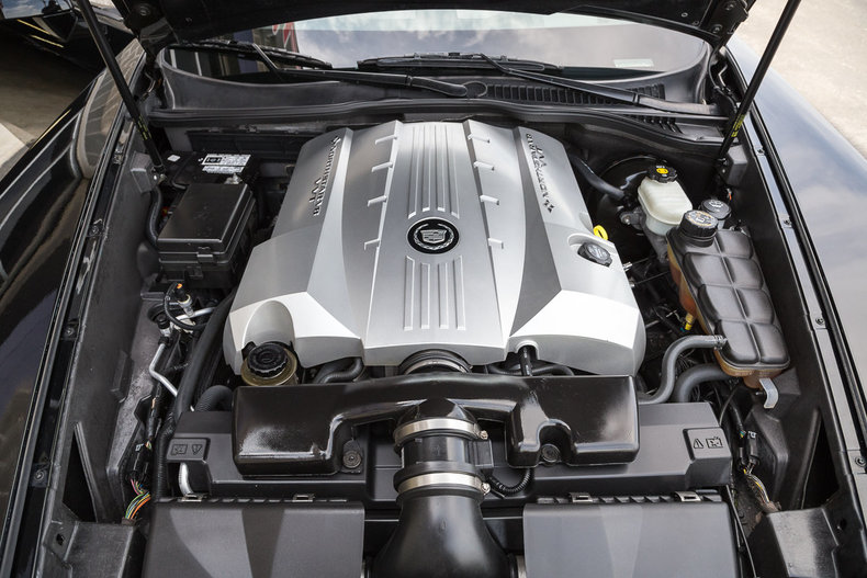 2006 Cadillac XLR - Black Raven
