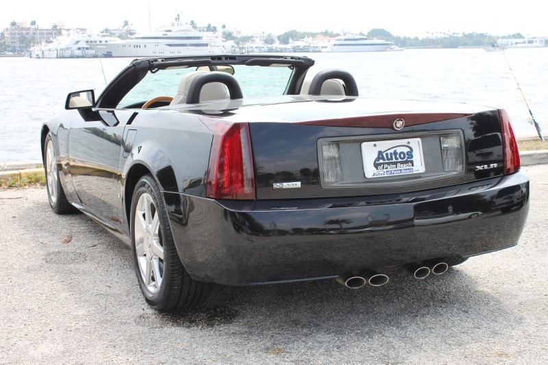 2006 Cadillac XLR - Black Raven