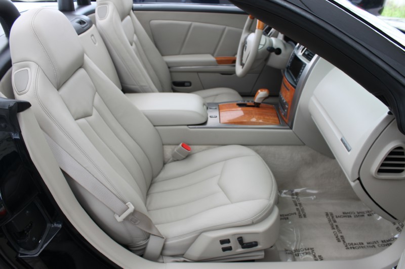 2006 Cadillac XLR - Black Raven