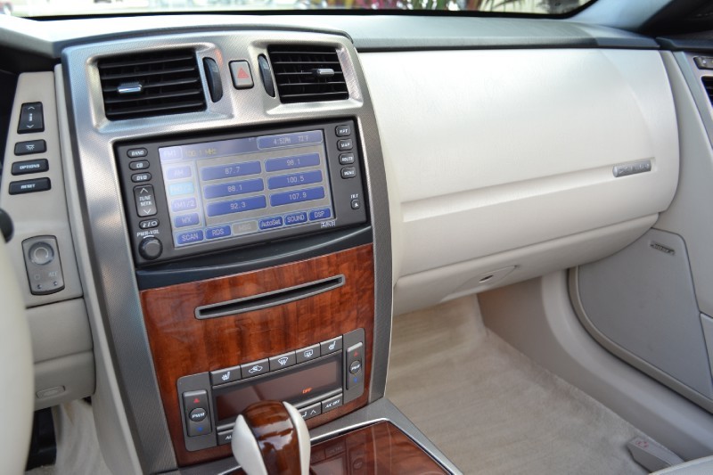 2006 Cadillac XLR - Gold Mist