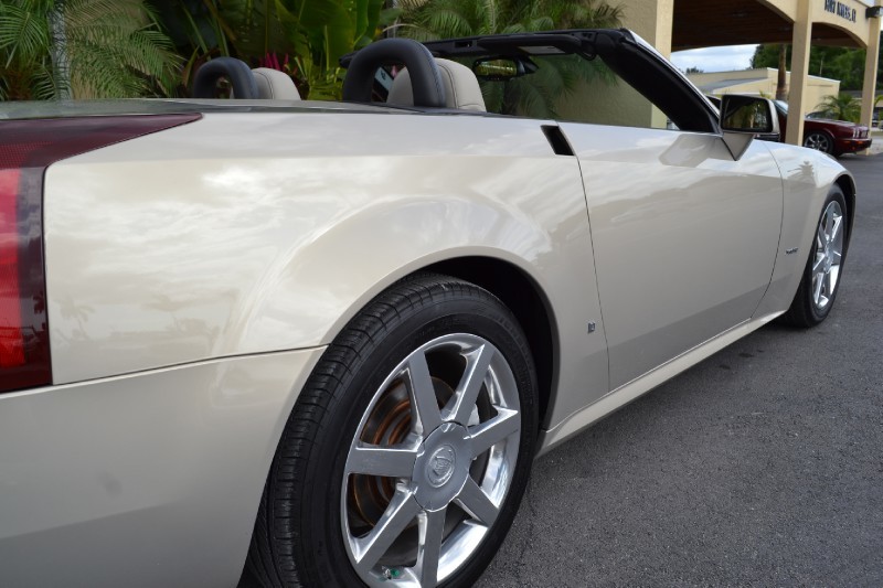 2006 Cadillac XLR - Gold Mist