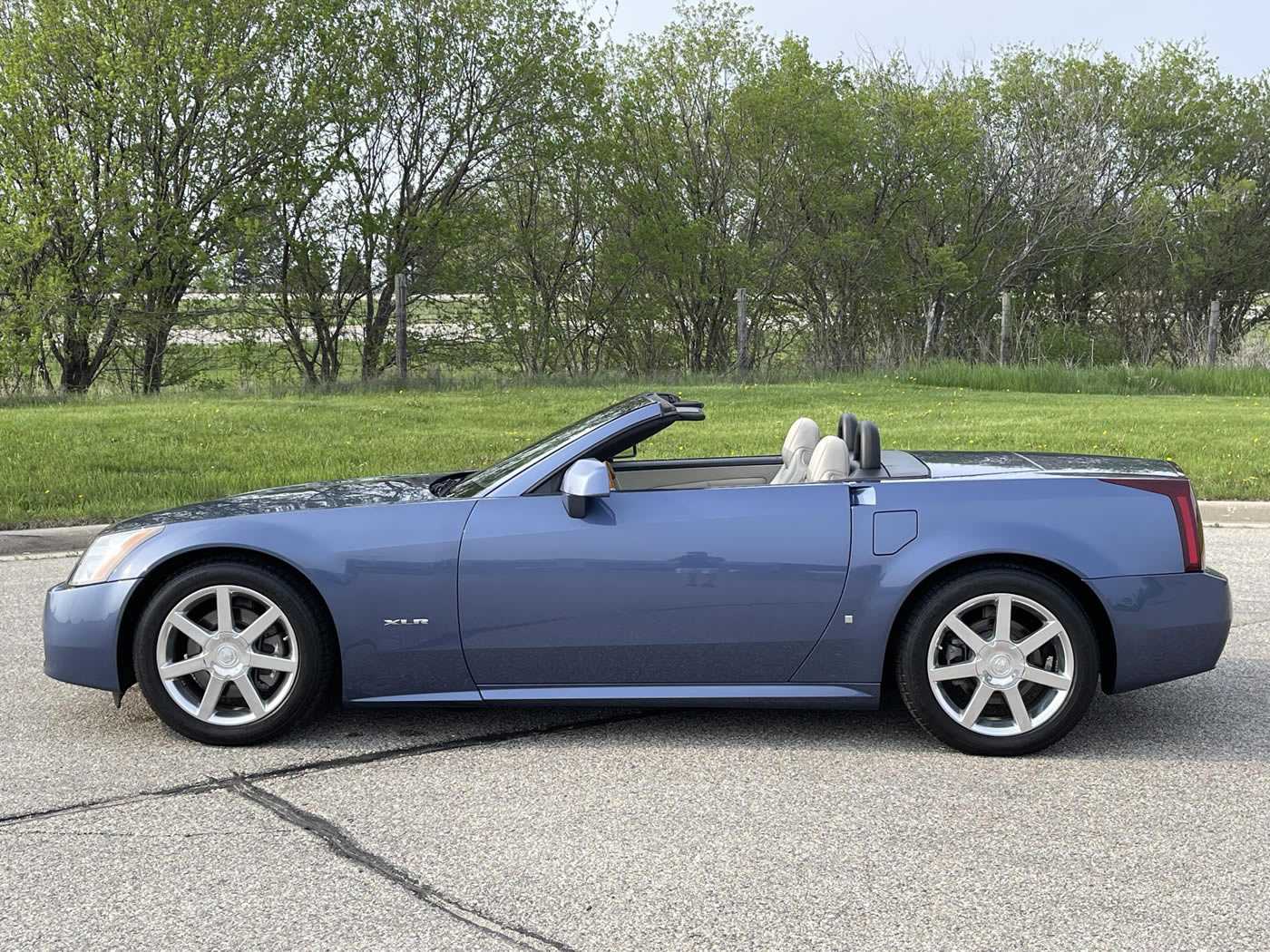 2006 Cadillac XLR in Blue Steel