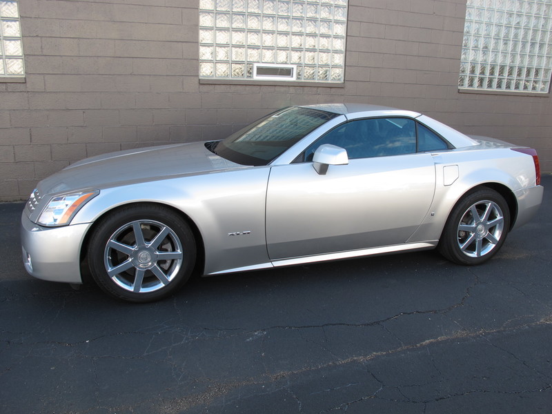 2006 Cadillac XLR - Light Platinum