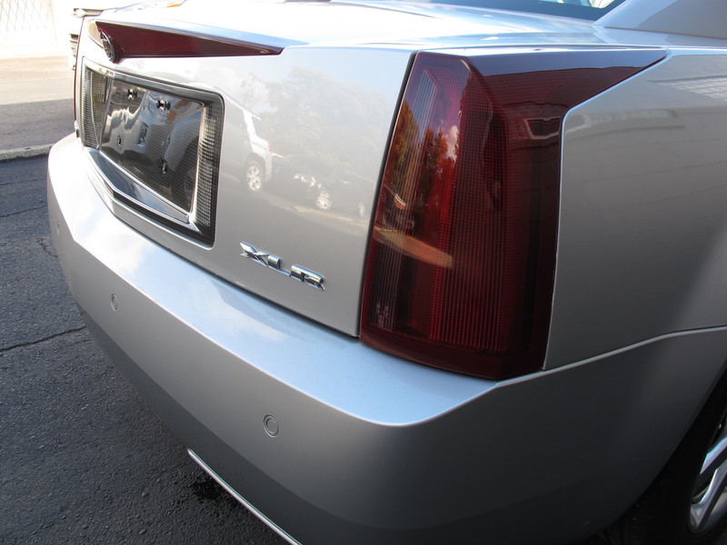 2006 Cadillac XLR - Light Platinum
