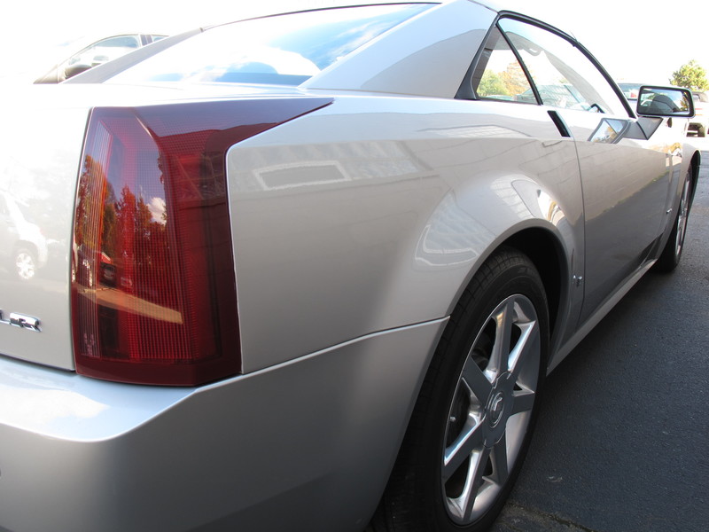 2006 Cadillac XLR - Light Platinum