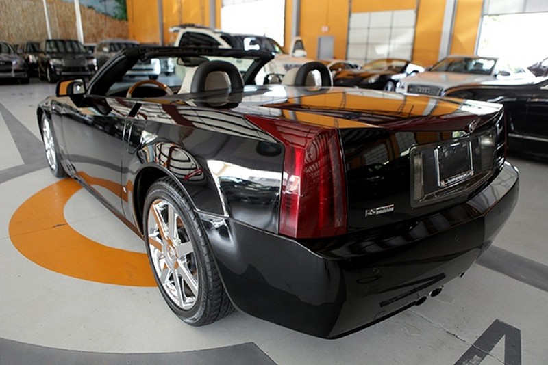 2006 Cadillac XLR - Star Black - #158