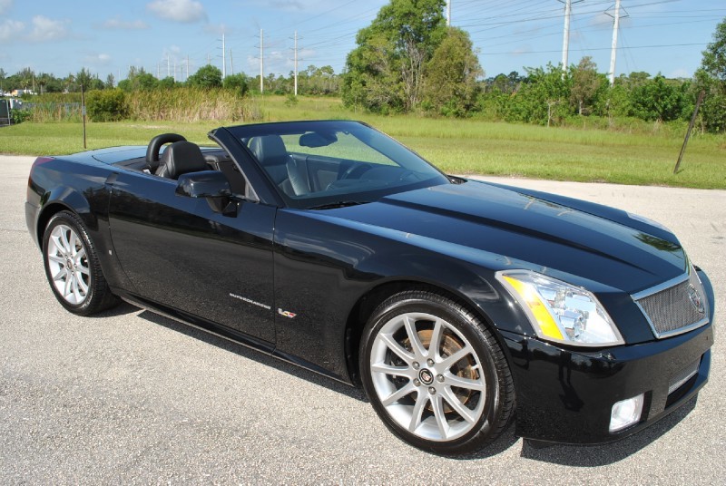 2006 Cadillac XLR-V - Black Raven