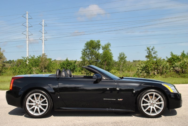 2006 Cadillac XLR-V - Black Raven