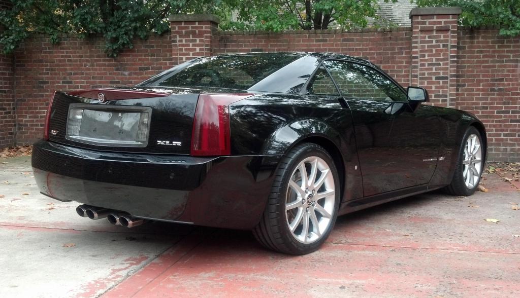 2006 Cadillac XLR-V - Black Raven