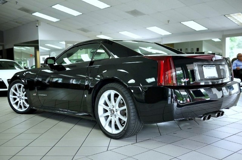 2006 Cadillac XLR-V - Black Raven