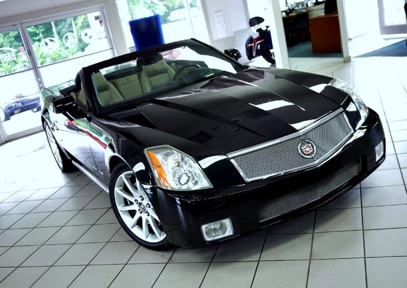 2006 Cadillac XLR-V - Black Raven