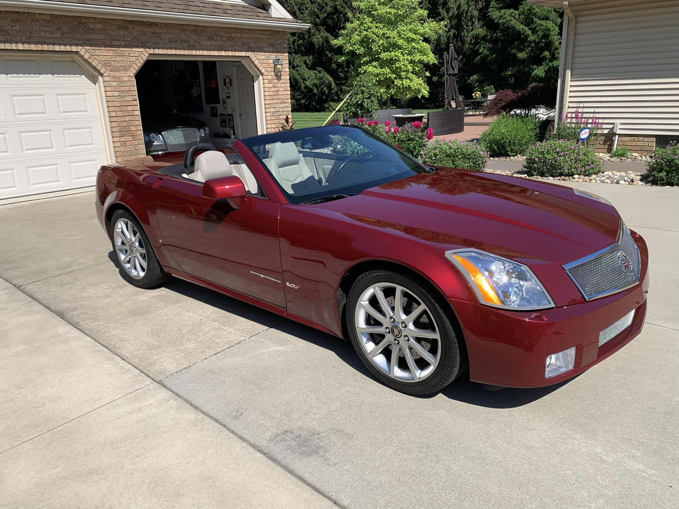 2006 Cadillac XLR-V in Infrared with Shale Ebony Interior