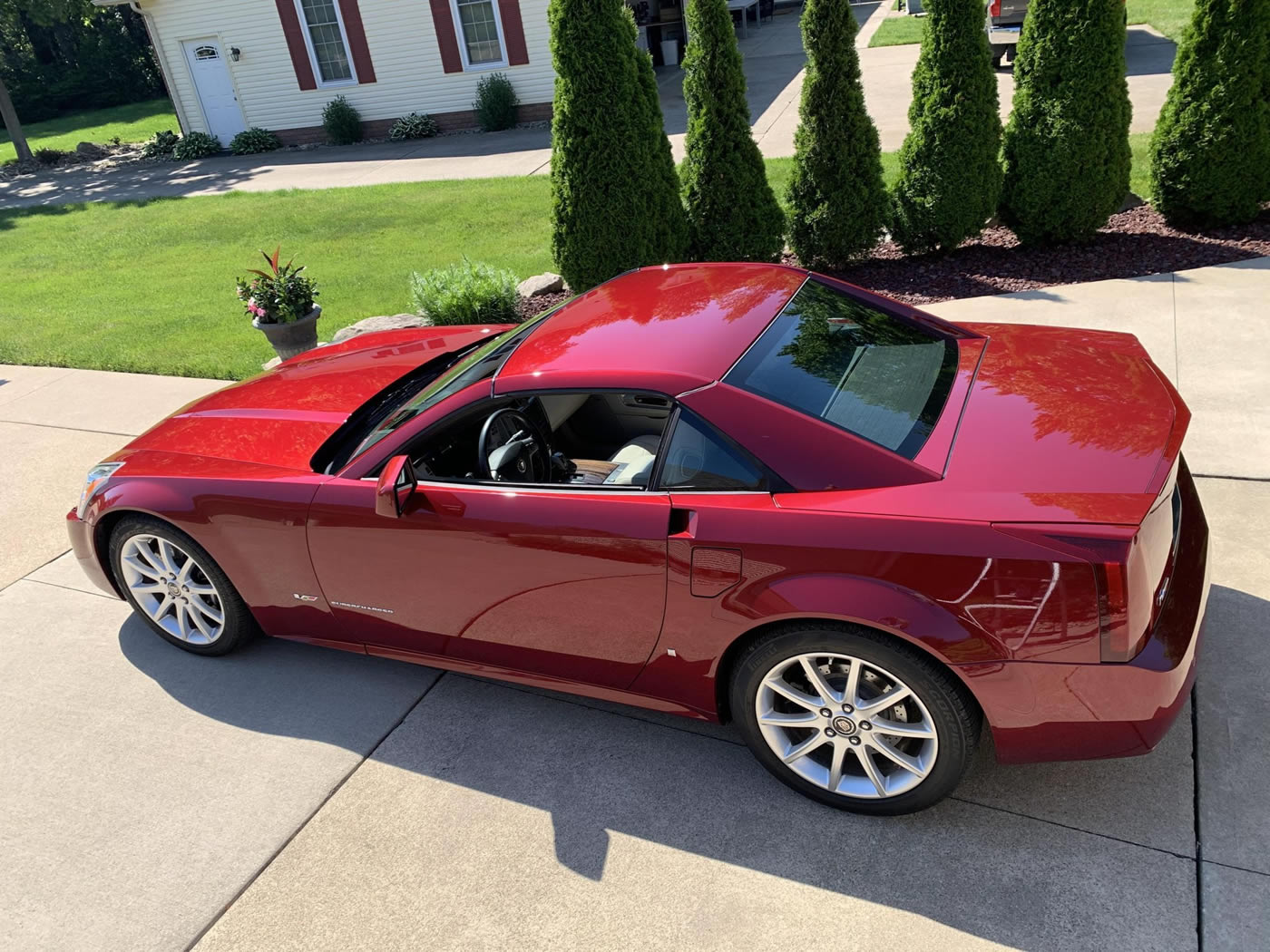 2006 Cadillac XLR-V in Infrared with Shale Ebony Interior