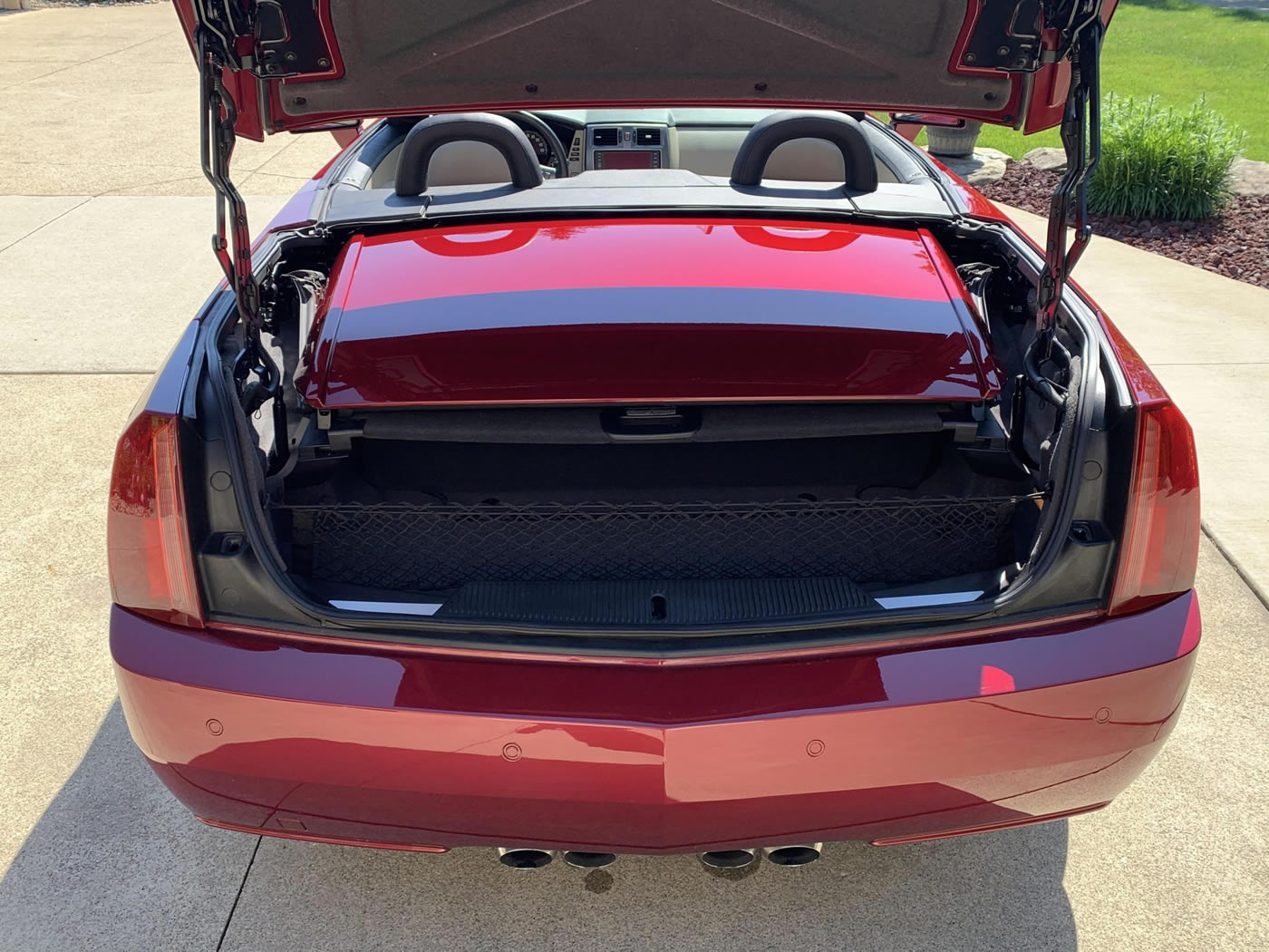 2006 Cadillac XLR-V in Infrared with Shale Ebony Interior