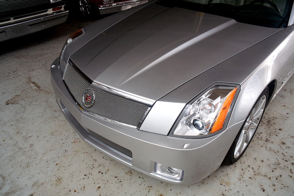 2006 Cadillac XLR-V in Light Platinum