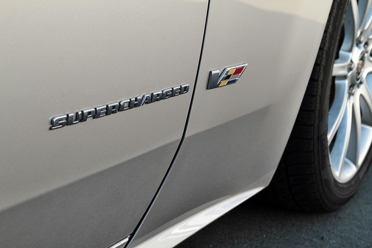 2006 Cadillac XLR-V - Light Platinum