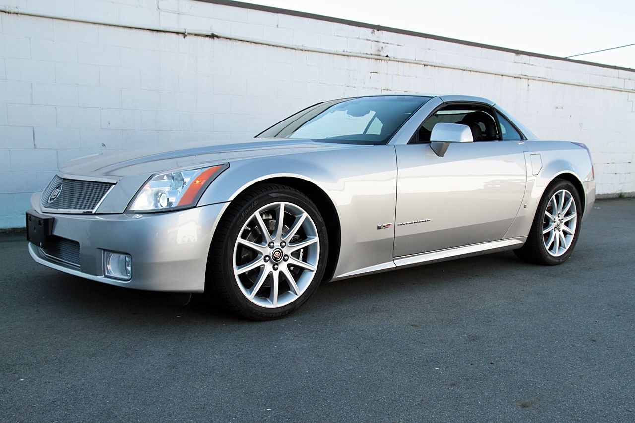 2006 Cadillac XLR-V - Light Platinum