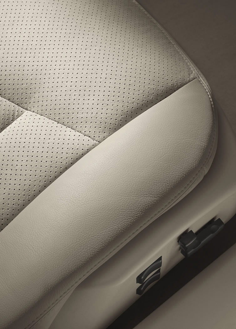 2006 Cadillac XLR-V Seat Material