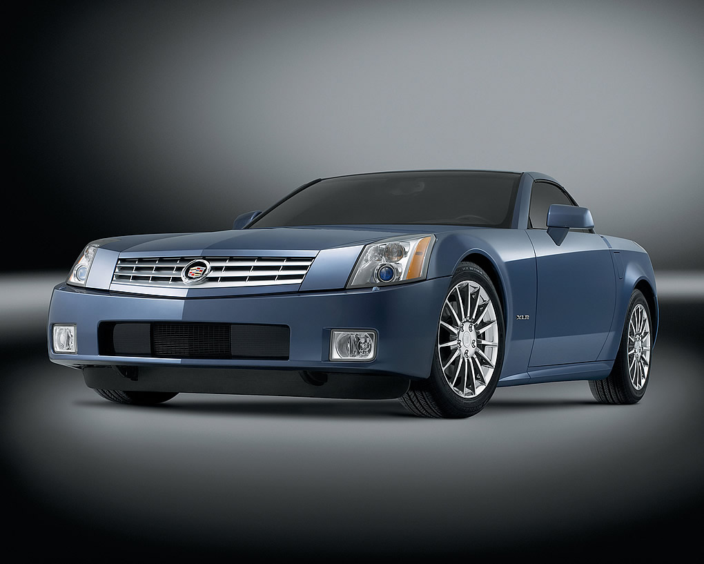 2006 Cadillac XLR With 18-Inch Accessory Wheels