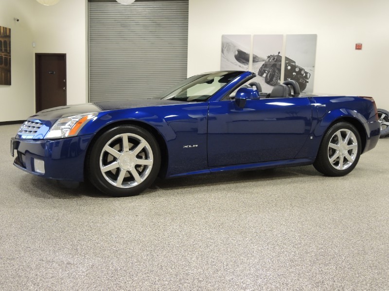 2006 Cadillac XLR - Xenon Blue