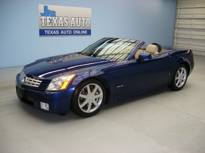 2006 Cadillac XLR - Xenon Blue