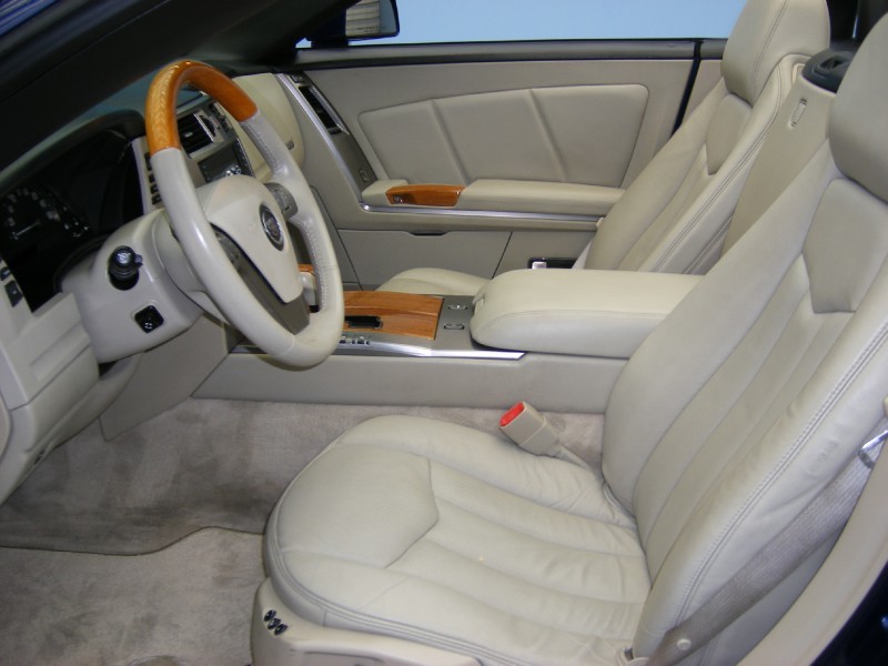 2006 Cadillac XLR - Xenon Blue