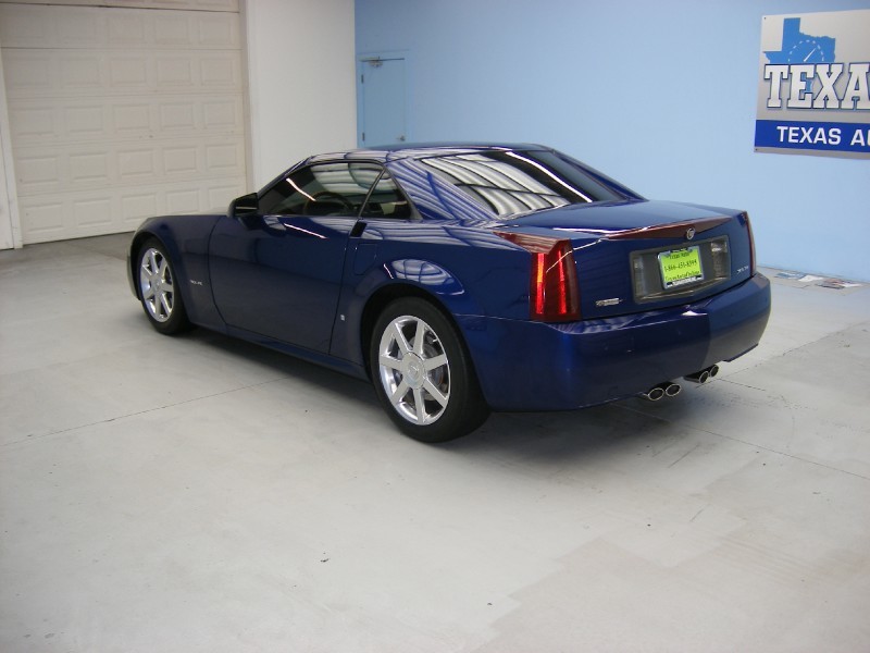 2006 Cadillac XLR - Xenon Blue