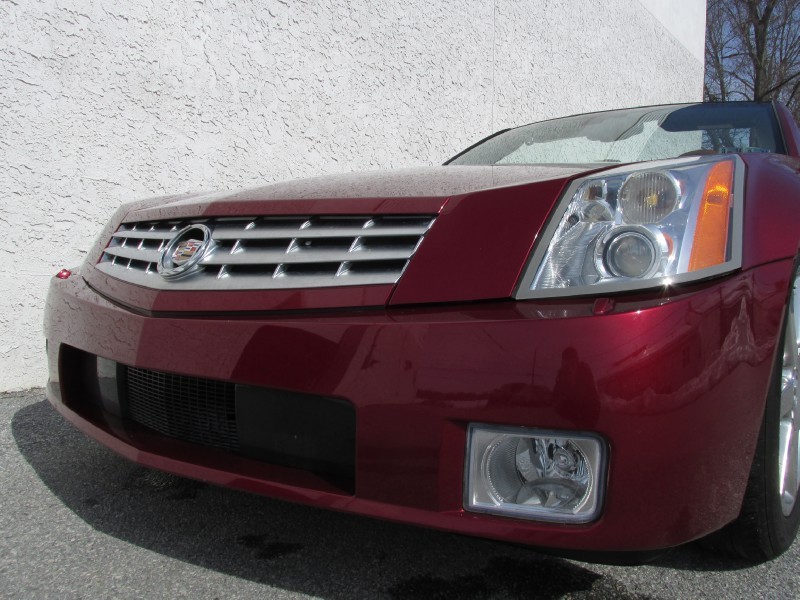 2007 Cadillac XLR in Infrared