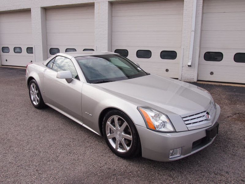 2007 Cadillac XLR - Light Platinum
